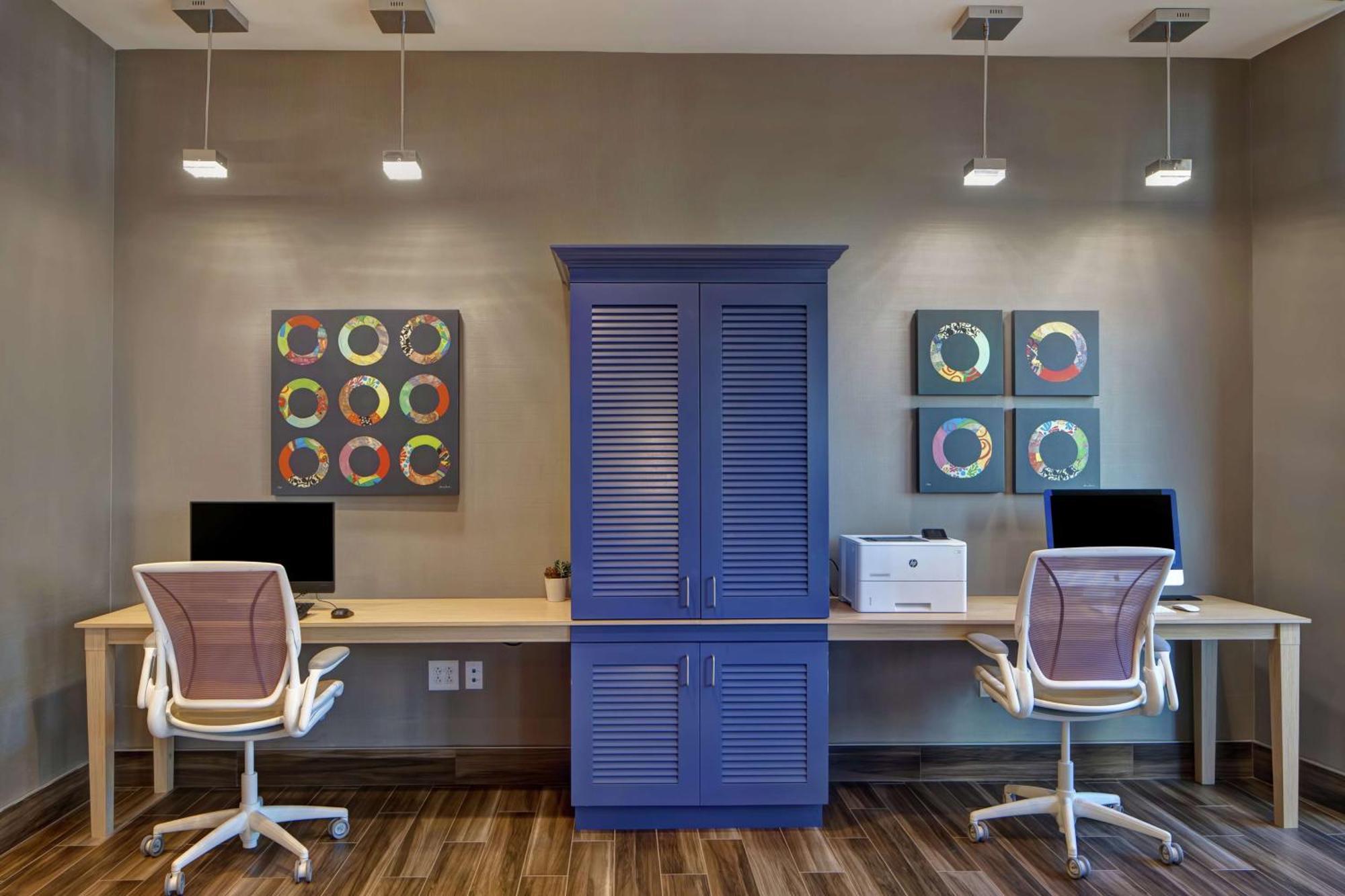 Home2 Suites By Hilton Charlotte Uptown Εξωτερικό φωτογραφία