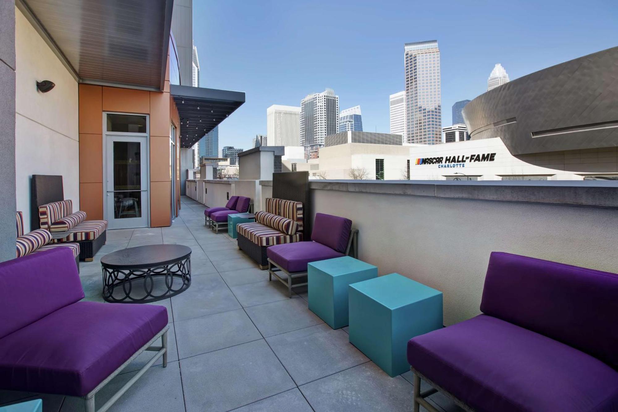 Home2 Suites By Hilton Charlotte Uptown Εξωτερικό φωτογραφία