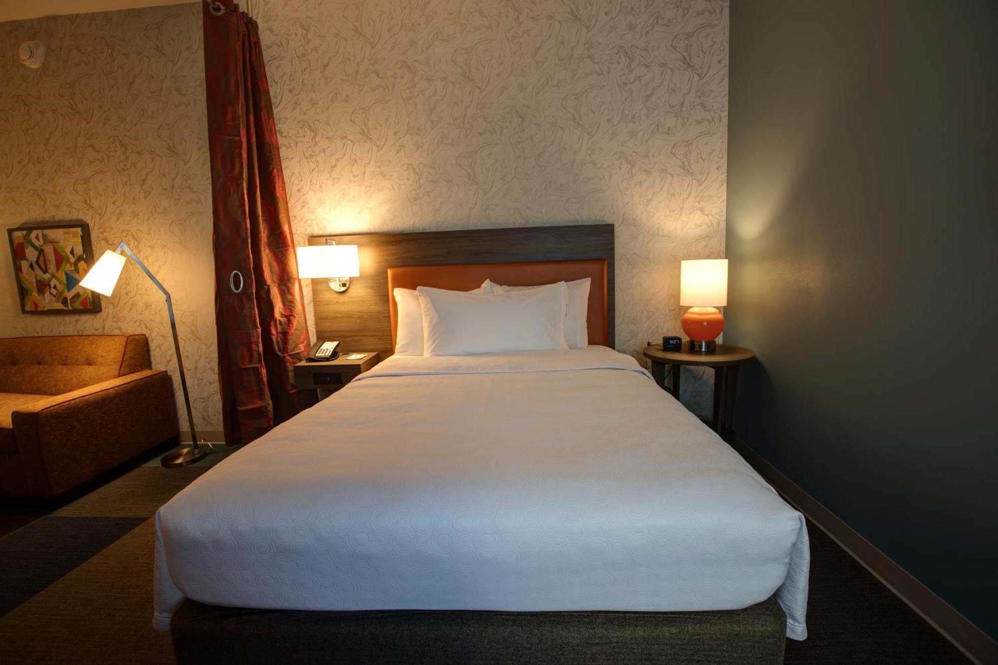 Home2 Suites By Hilton Charlotte Uptown Εξωτερικό φωτογραφία